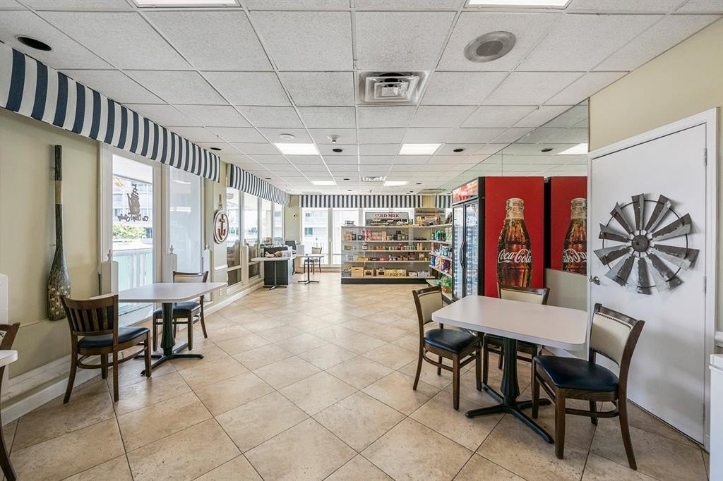 Fort Lauderdale, Florida, 33316, United States, 2 Bedrooms Bedrooms, ,2 BathroomsBathrooms,Residential,Forsale,1946583