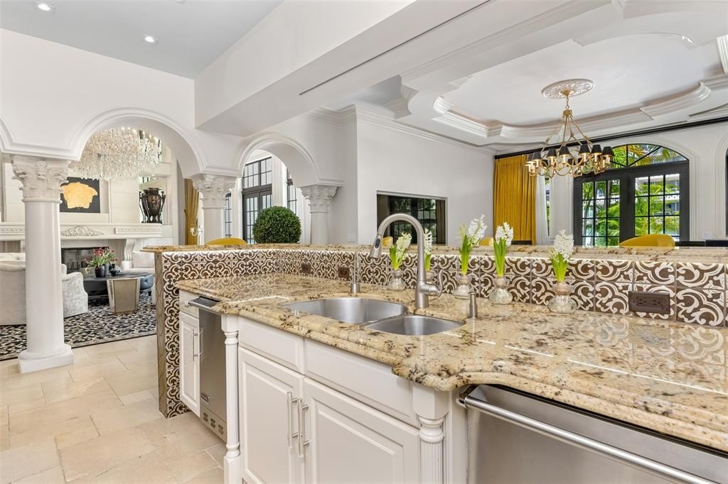 Fort Lauderdale, Florida, 33301, United States, 5 Bedrooms Bedrooms, ,6 BathroomsBathrooms,Residential,Forsale,1946569