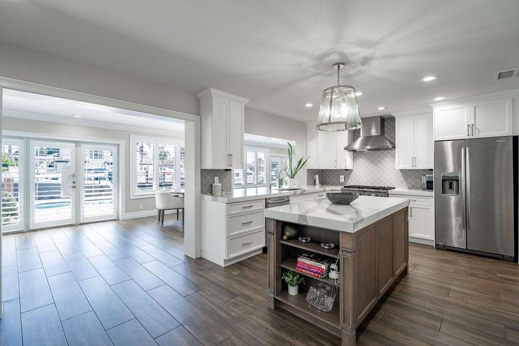 Lighthouse Point, Florida, 33064, United States, 4 Bedrooms Bedrooms, ,3 BathroomsBathrooms,Residential,Forsale,1884549