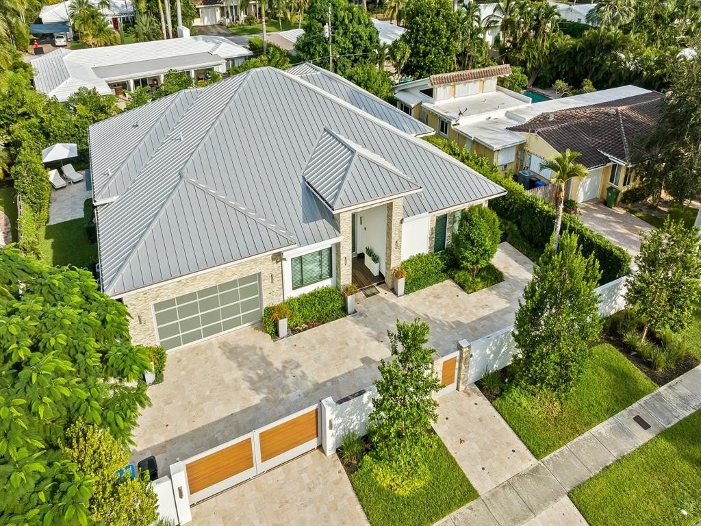 Fort Lauderdale, Florida, 33305, United States, 4 Bedrooms Bedrooms, ,4.5 BathroomsBathrooms,Residential,Forsale,1884558