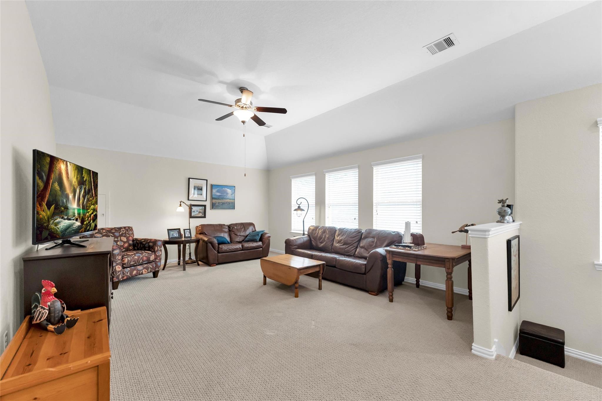 Pinehurst, Texas, 77362, United States, 4 Bedrooms Bedrooms, ,3 BathroomsBathrooms,Residential,Forsale,1910014