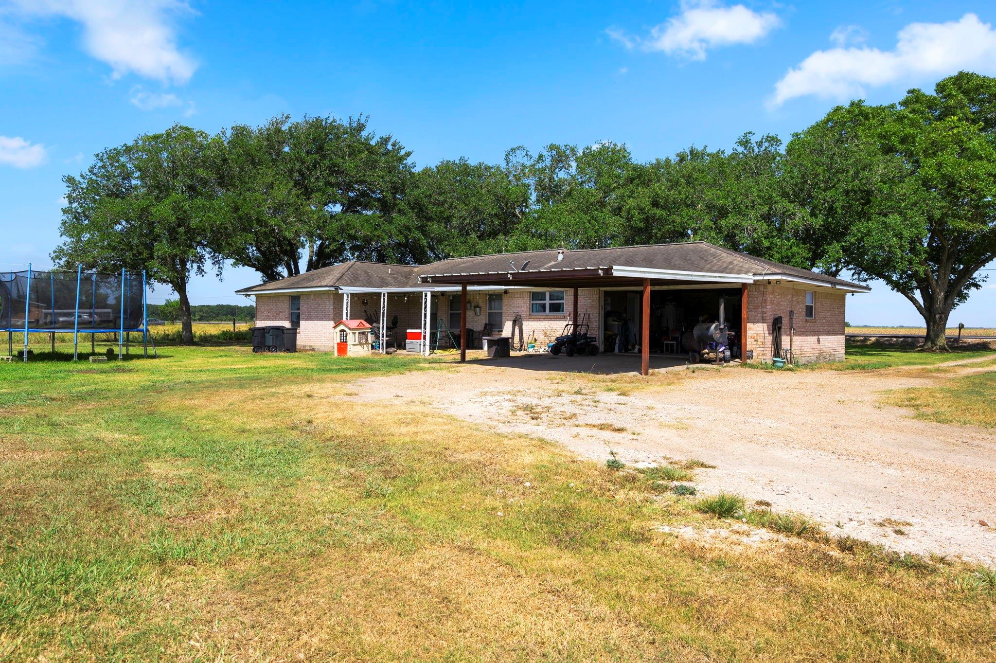 Beasley, Texas, 77417, United States, 3 Bedrooms Bedrooms, ,2 BathroomsBathrooms,Residential,Forsale,1910022
