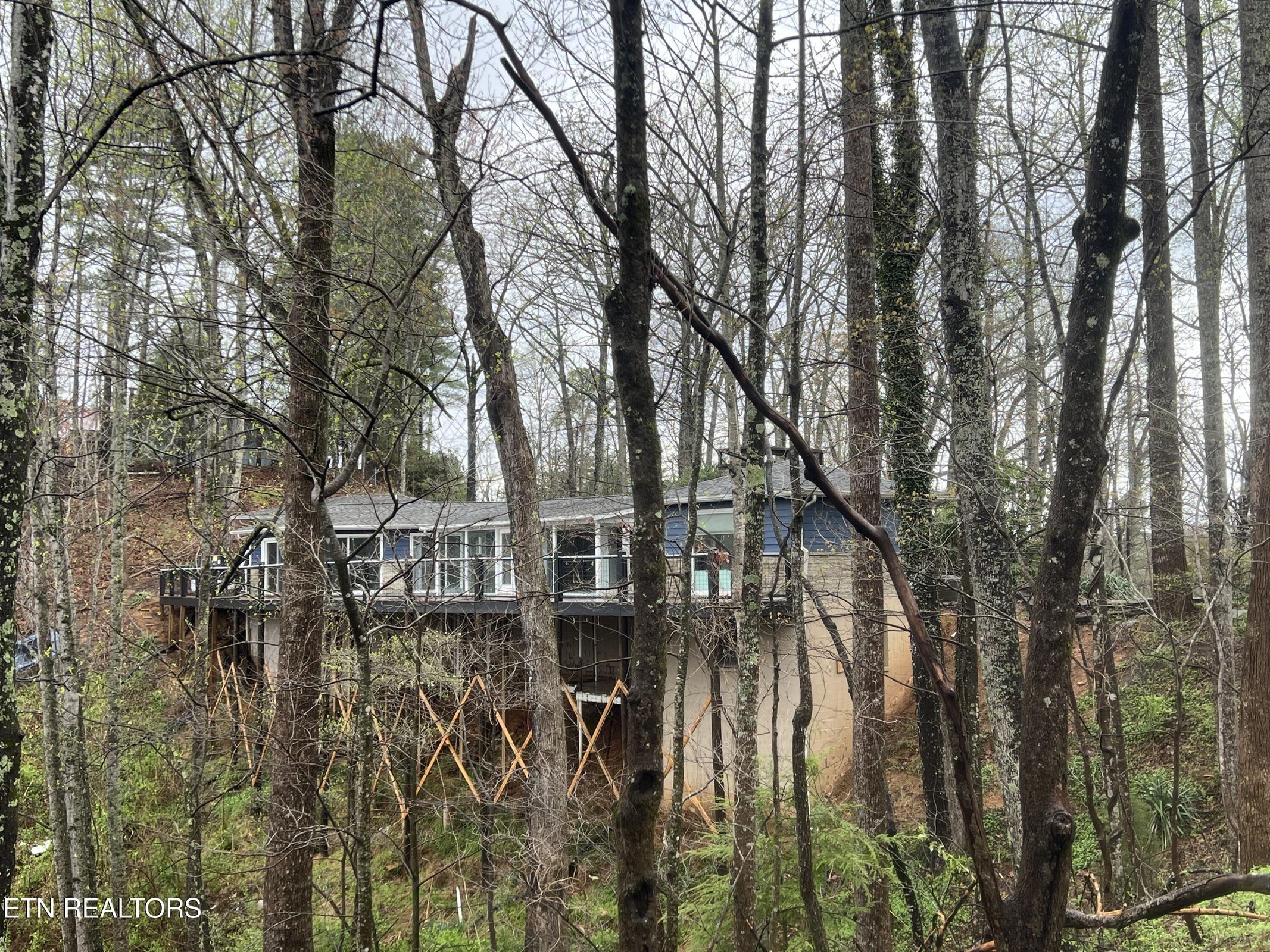 Sevierville, Tennessee, 37876, United States, 3 Bedrooms Bedrooms, ,2 BathroomsBathrooms,Residential,Forsale,1893772