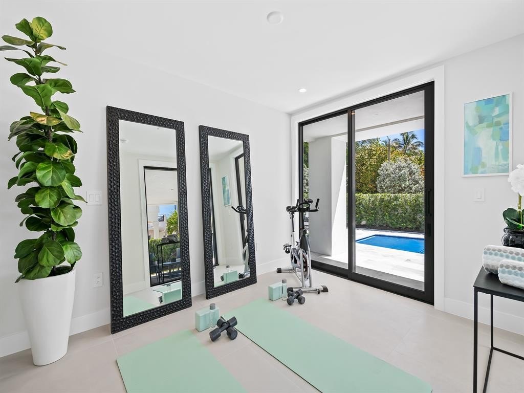 Fort Lauderdale, Florida, 33305, United States, 5 Bedrooms Bedrooms, ,5.5 BathroomsBathrooms,Residential,Forsale,1884564