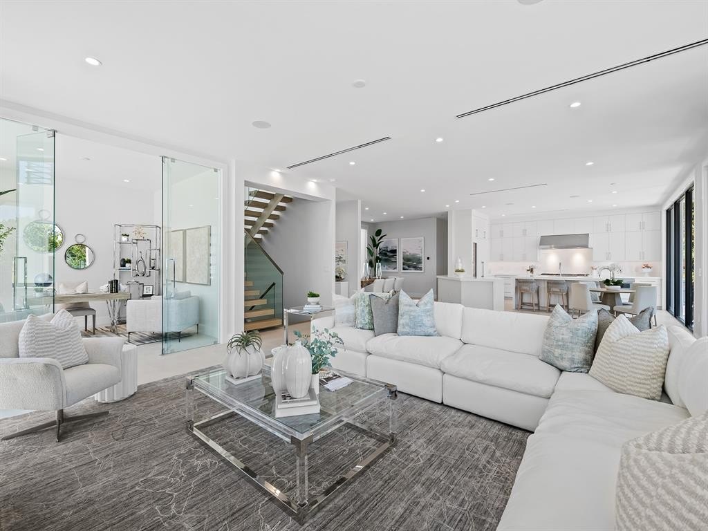 Fort Lauderdale, Florida, 33305, United States, 5 Bedrooms Bedrooms, ,5.5 BathroomsBathrooms,Residential,Forsale,1884564