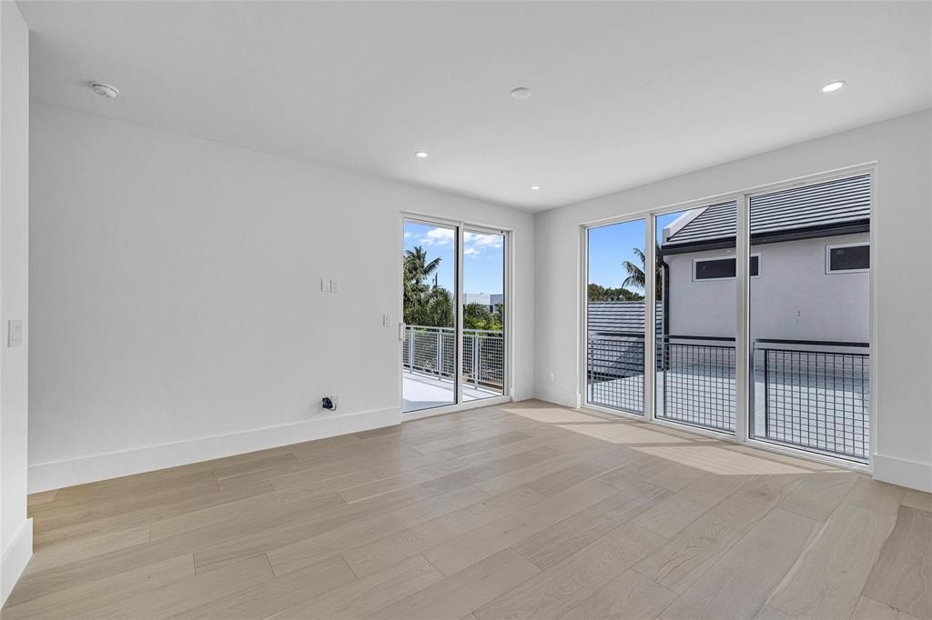 Fort Lauderdale, Florida, 33304, United States, 4 Bedrooms Bedrooms, ,4.5 BathroomsBathrooms,Residential,Forsale,1884584