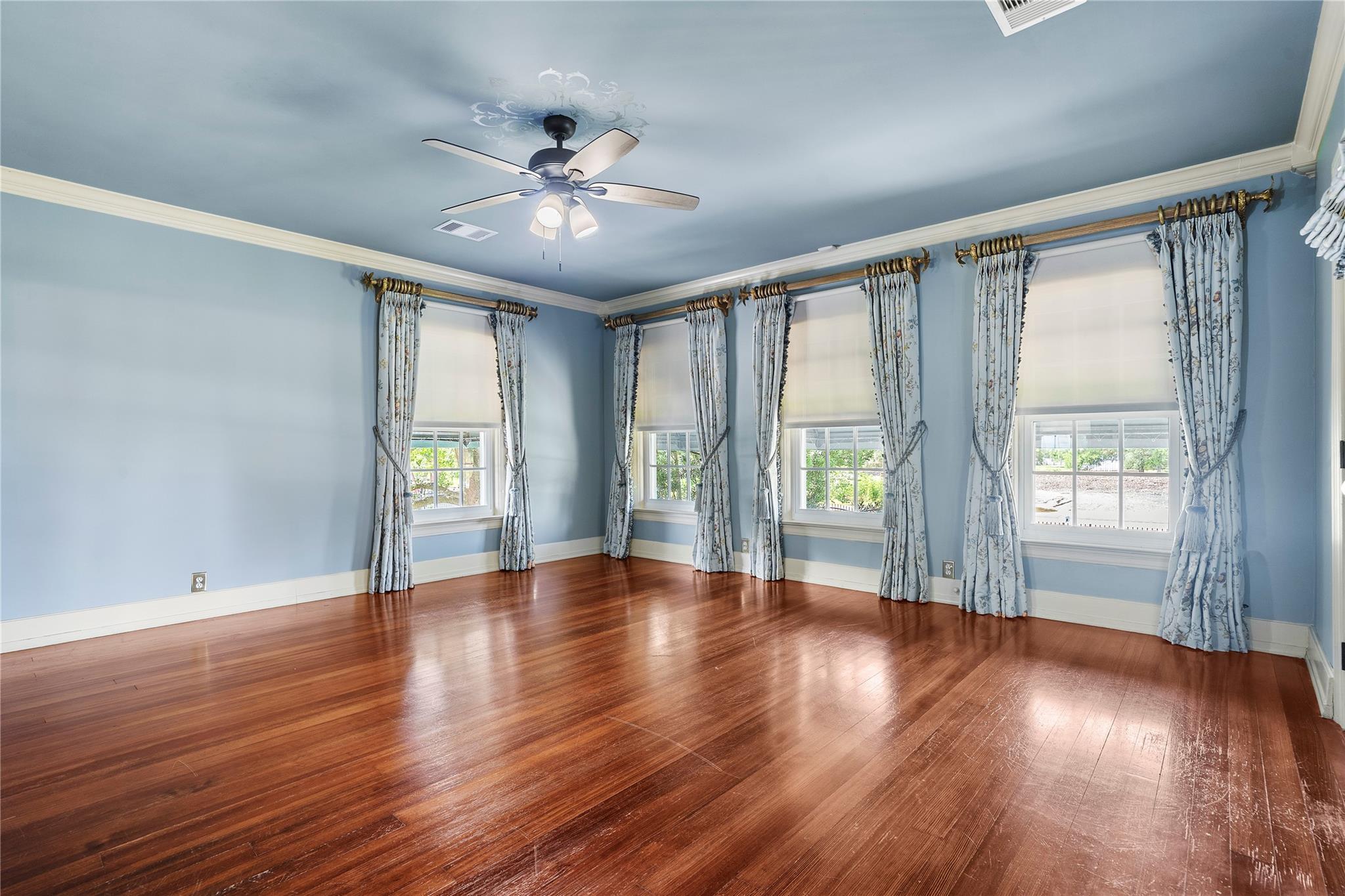 Richmond, Texas, 77469, United States, 9 Bedrooms Bedrooms, ,4 BathroomsBathrooms,Residential,Forsale,1953115