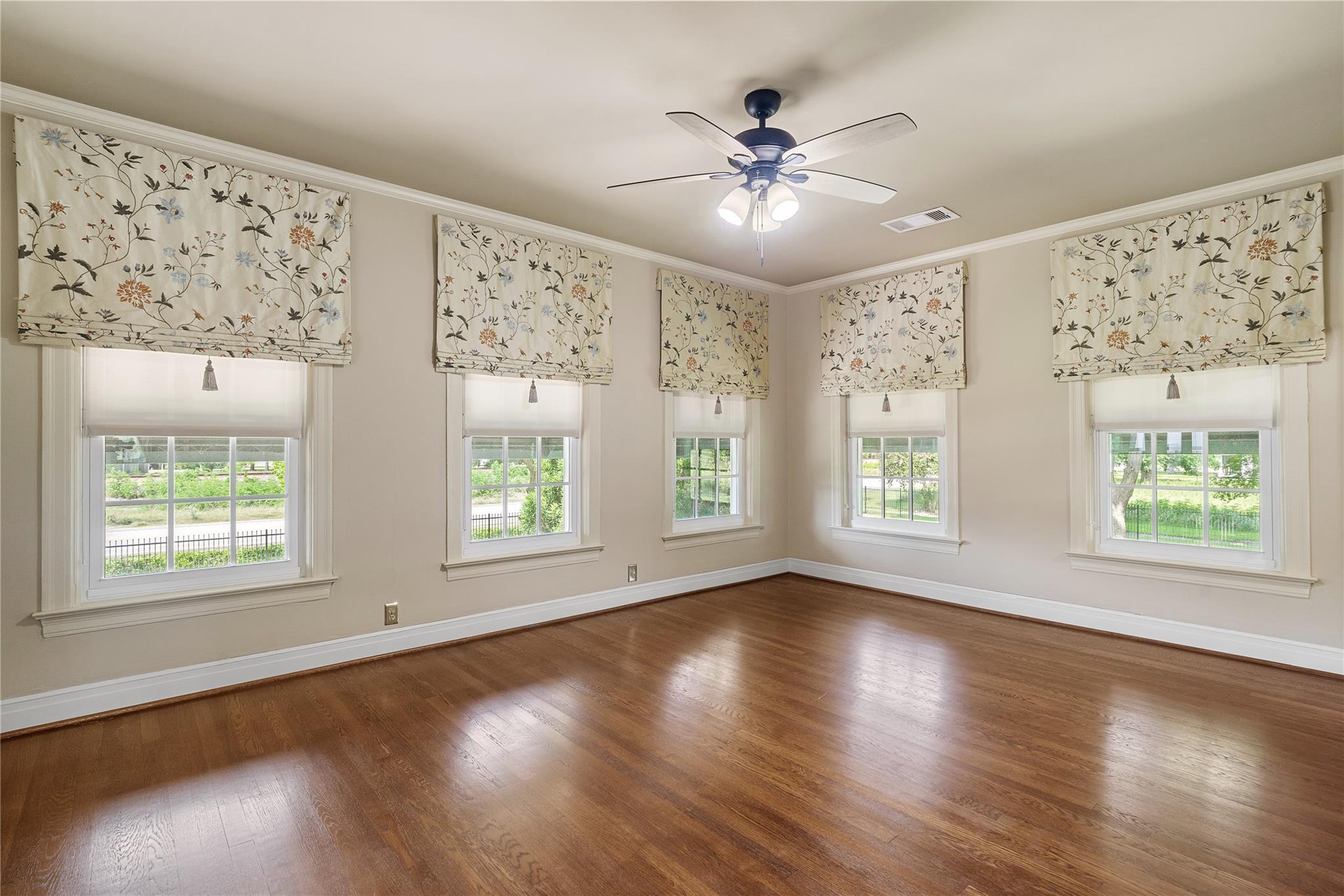 Richmond, Texas, 77469, United States, 9 Bedrooms Bedrooms, ,4 BathroomsBathrooms,Residential,Forsale,1953115
