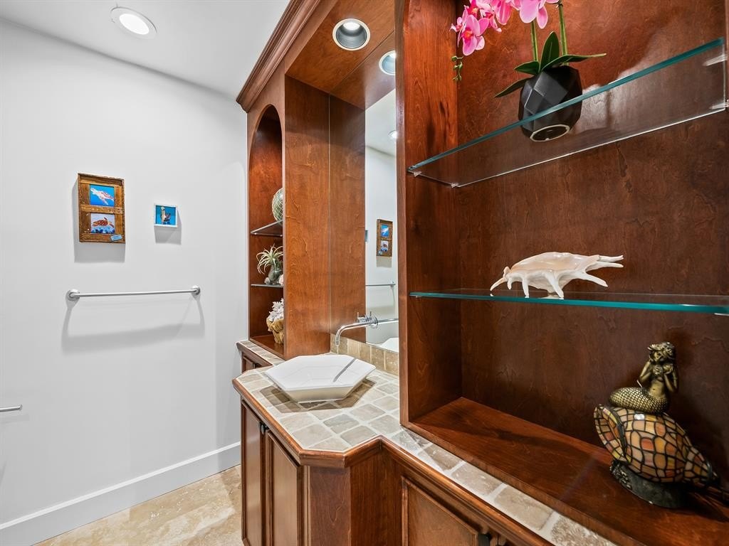 Fort Lauderdale, Florida, 33308, United States, 3 Bedrooms Bedrooms, ,3 BathroomsBathrooms,Residential,Forsale,1884555