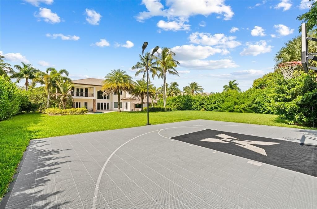 Davie, Florida, 33328, United States, 6 Bedrooms Bedrooms, ,5.5 BathroomsBathrooms,Residential,Forsale,1903980