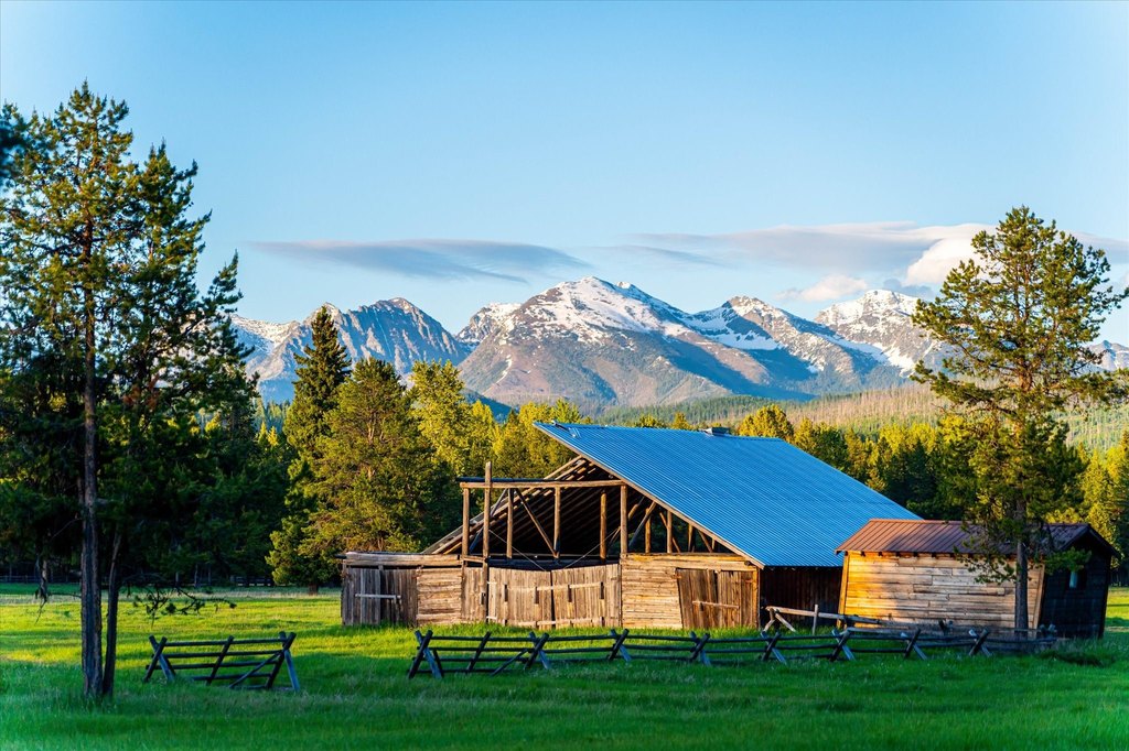 Polebridge, Montana, 59928, United States, ,Land,Forsale,1913811