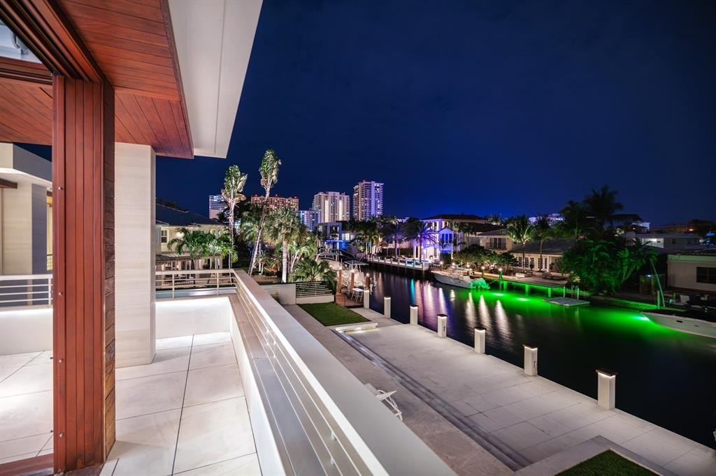 Fort Lauderdale, Florida, 33301, United States, 7 Bedrooms Bedrooms, ,7.5 BathroomsBathrooms,Residential,Forsale,1884538