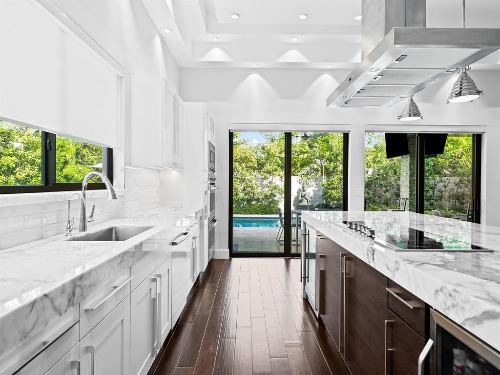 Fort Lauderdale, Florida, 33305, United States, 4 Bedrooms Bedrooms, ,4.5 BathroomsBathrooms,Residential,Forsale,1884558