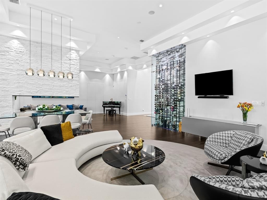 Fort Lauderdale, Florida, 33305, United States, 4 Bedrooms Bedrooms, ,4.5 BathroomsBathrooms,Residential,Forsale,1884558