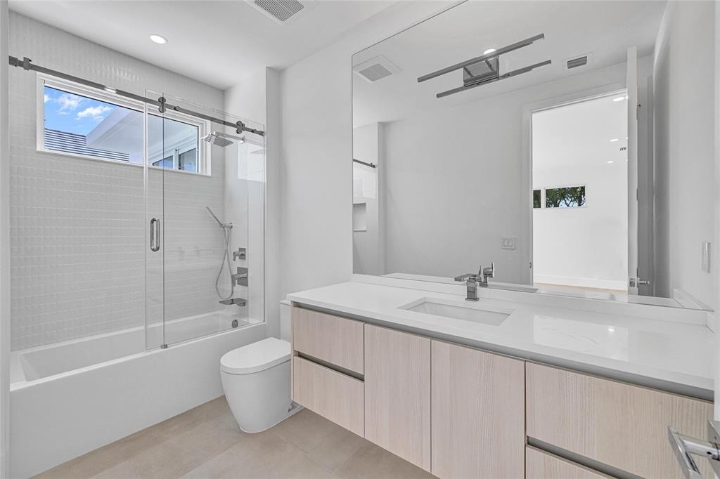 Fort Lauderdale, Florida, 33304, United States, 4 Bedrooms Bedrooms, ,4.5 BathroomsBathrooms,Residential,Forsale,1884584