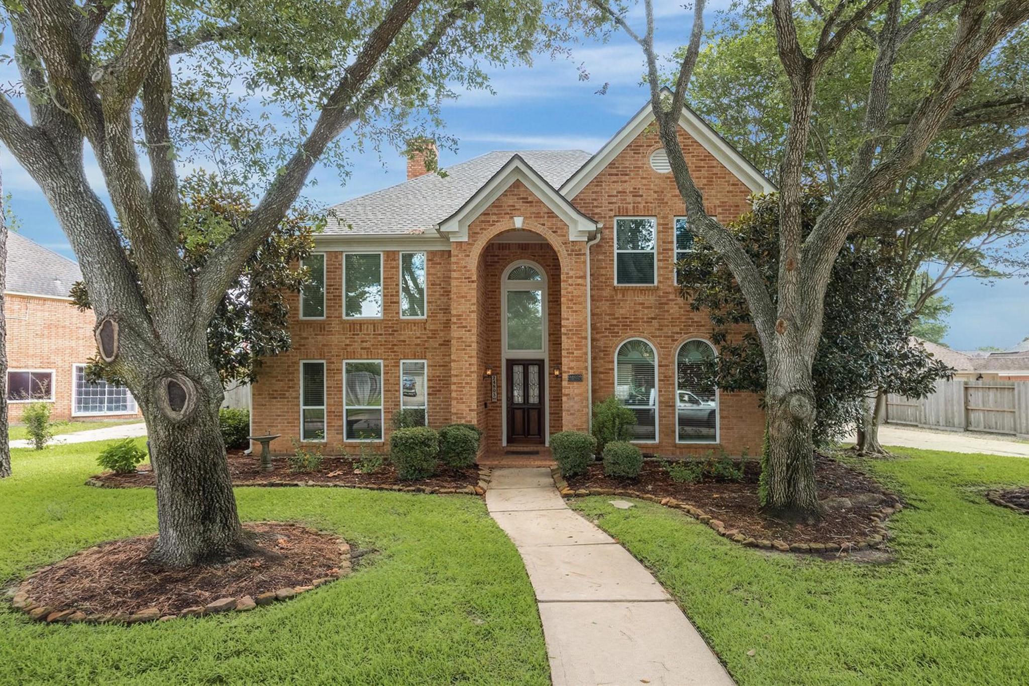 Katy, Texas, 77494, United States, 4 Bedrooms Bedrooms, ,3 BathroomsBathrooms,Residential,Forsale,1910018