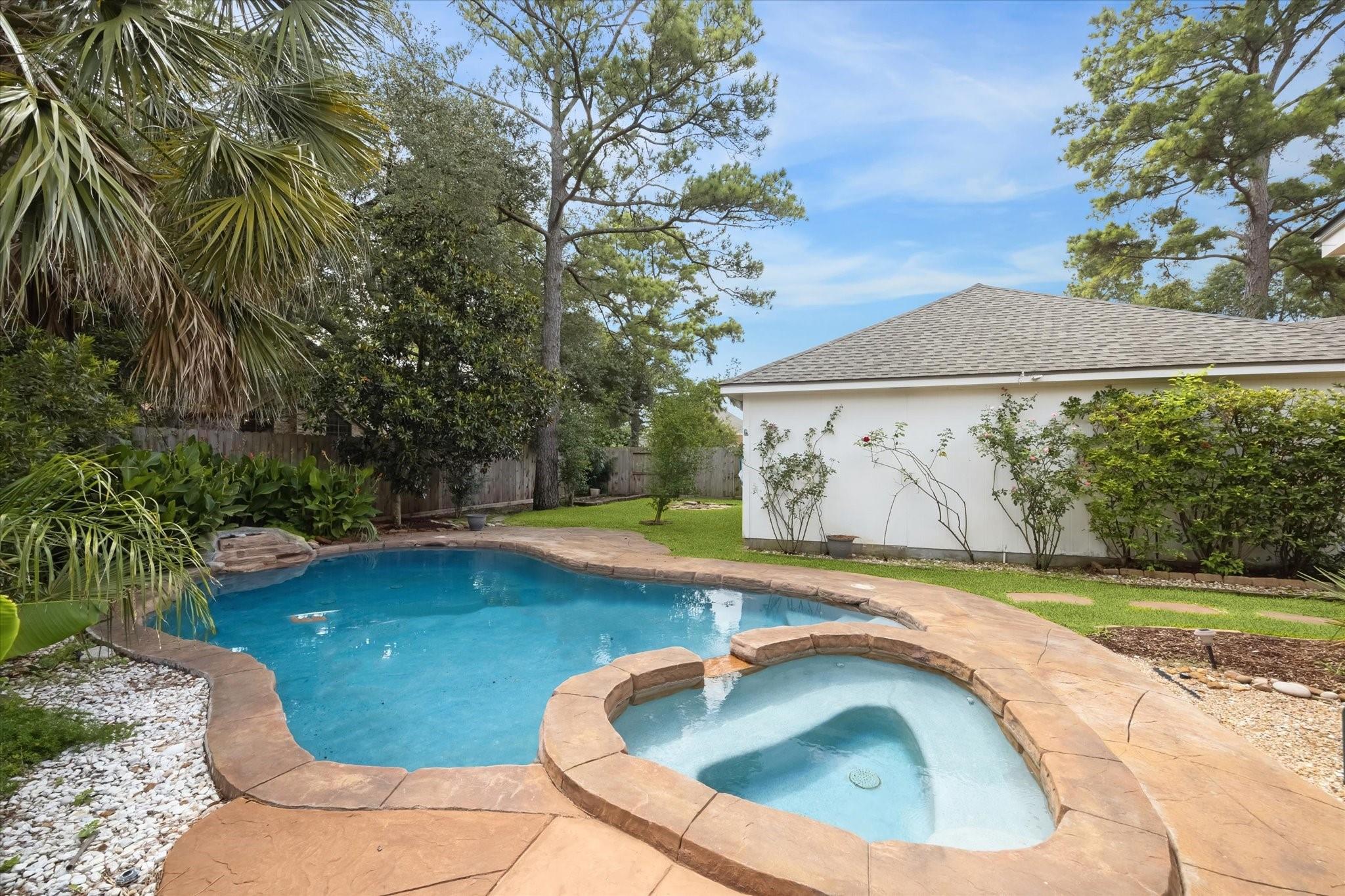 Katy, Texas, 77494, United States, 4 Bedrooms Bedrooms, ,3 BathroomsBathrooms,Residential,Forsale,1910018