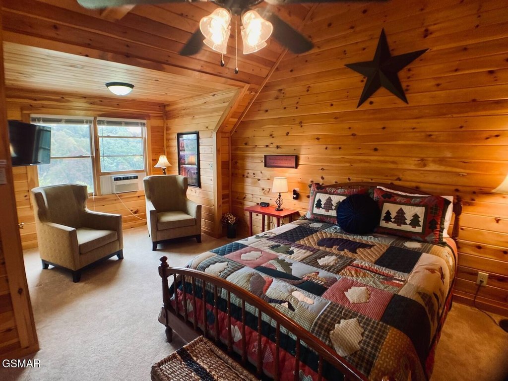 Sevierville, Tennessee, 37876, United States, 3 Bedrooms Bedrooms, ,2.5 BathroomsBathrooms,Residential,Forsale,1942425