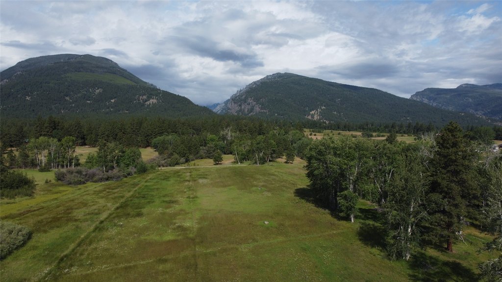 Victor, Montana, 59875, United States, 4 Bedrooms Bedrooms, ,4.5 BathroomsBathrooms,Residential,Forsale,1944330