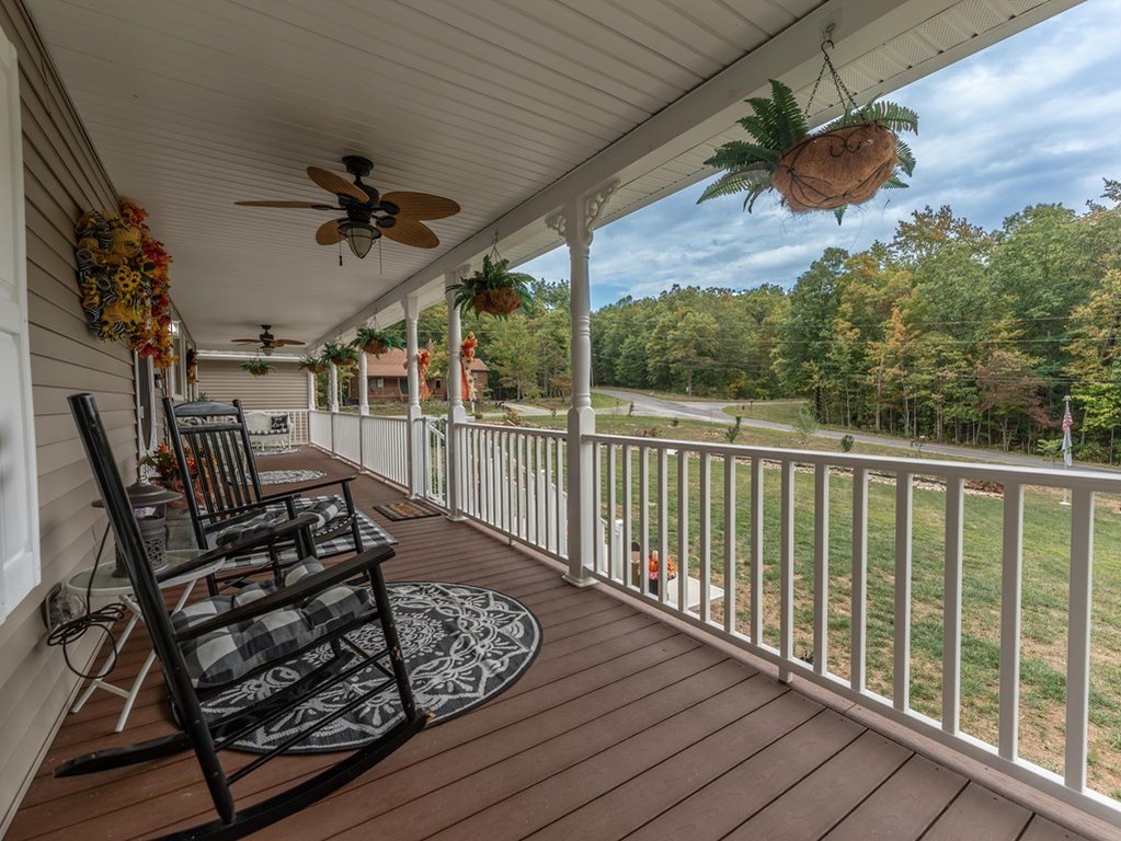 MONTEREY, Tennessee, 38574, United States, 3 Bedrooms Bedrooms, ,2 BathroomsBathrooms,Residential,Forsale,1907887