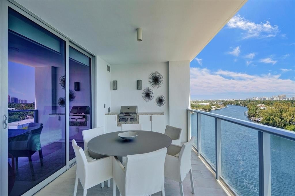 Fort Lauderdale, Florida, 33304, United States, 3 Bedrooms Bedrooms, ,3.5 BathroomsBathrooms,Residential,Forsale,1884537