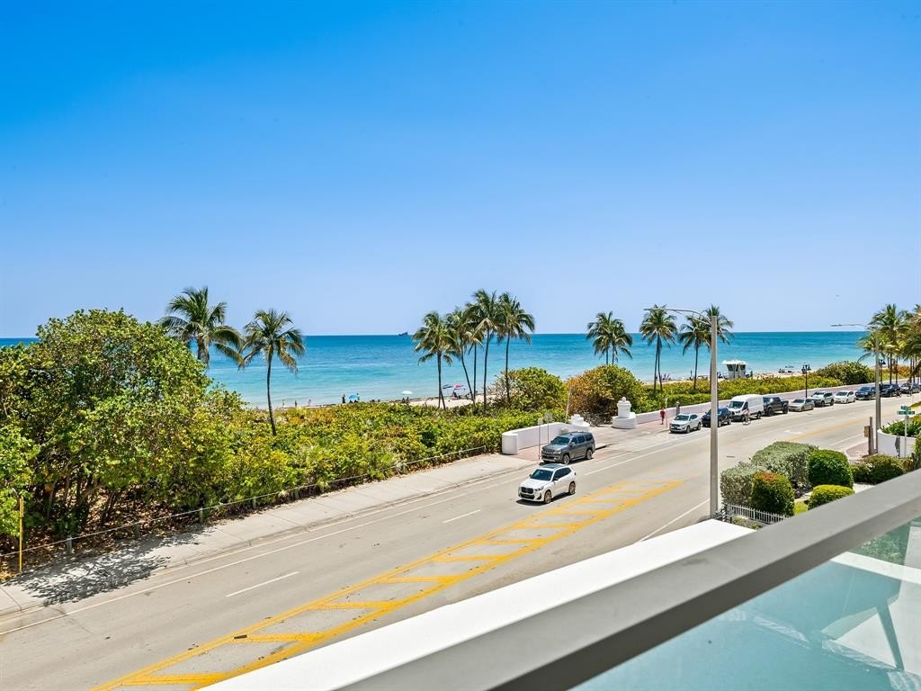 Fort Lauderdale, Florida, 33305, United States, 5 Bedrooms Bedrooms, ,5.5 BathroomsBathrooms,Residential,Forsale,1884564