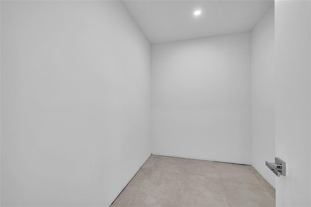 Fort Lauderdale, Florida, 33304, United States, 4 Bedrooms Bedrooms, ,4.5 BathroomsBathrooms,Residential,Forsale,1884584