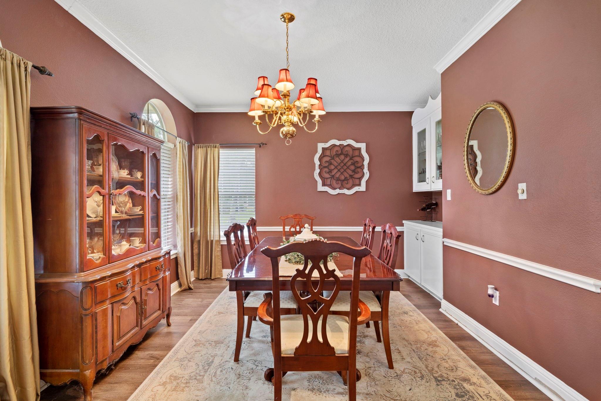 Needville, Texas, 77461, United States, 5 Bedrooms Bedrooms, ,3 BathroomsBathrooms,Residential,Forsale,1910025