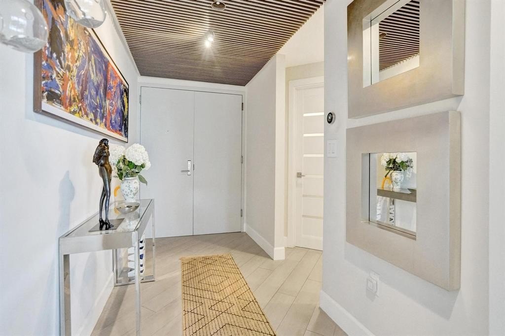 Fort Lauderdale, Florida, 33304, United States, 3 Bedrooms Bedrooms, ,3.5 BathroomsBathrooms,Residential,Forsale,1884537