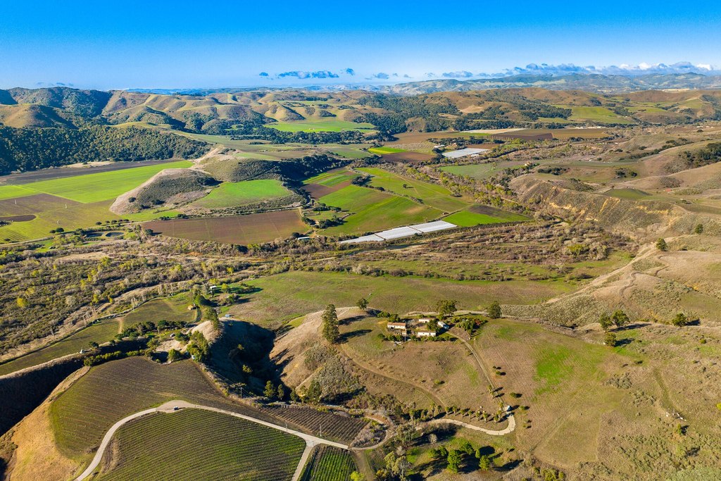 LOMPOC, California, 93436, United States, ,Commercial,Forsale,1909550