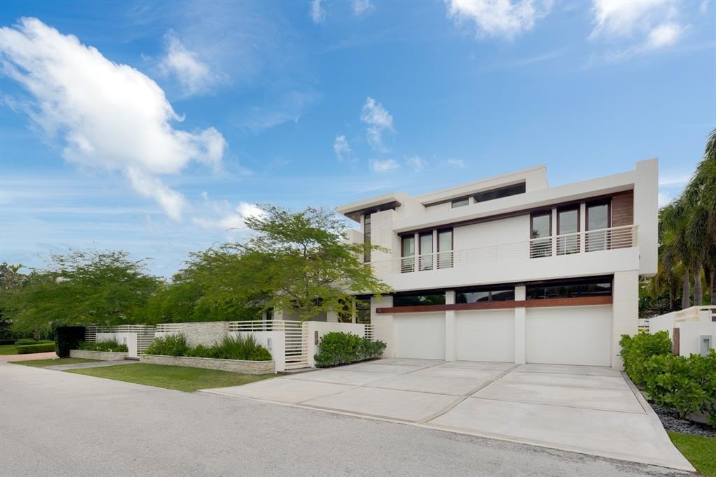 Fort Lauderdale, Florida, 33301, United States, 7 Bedrooms Bedrooms, ,7.5 BathroomsBathrooms,Residential,Forsale,1884538