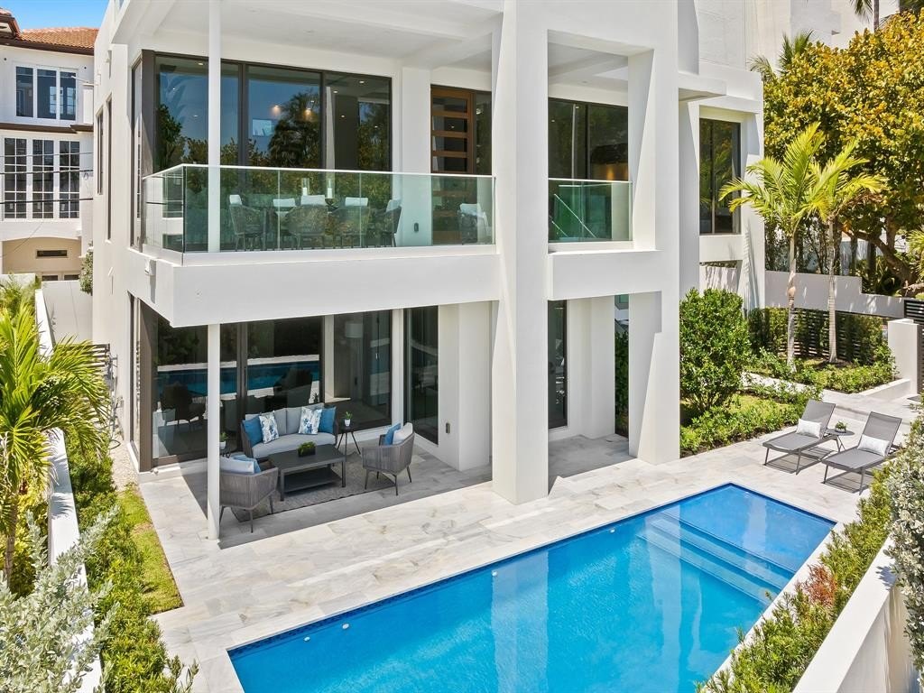 Fort Lauderdale, Florida, 33305, United States, 5 Bedrooms Bedrooms, ,5.5 BathroomsBathrooms,Residential,Forsale,1884564