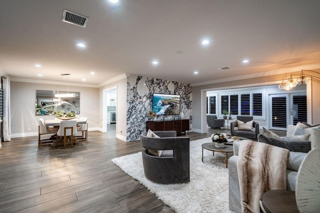 Lighthouse Point, Florida, 33064, United States, 4 Bedrooms Bedrooms, ,3 BathroomsBathrooms,Residential,Forsale,1884549