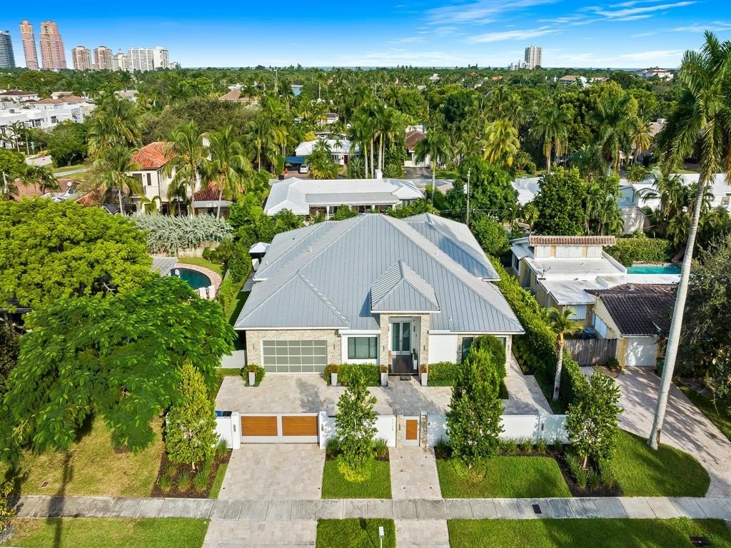 Fort Lauderdale, Florida, 33305, United States, 4 Bedrooms Bedrooms, ,4.5 BathroomsBathrooms,Residential,Forsale,1884558