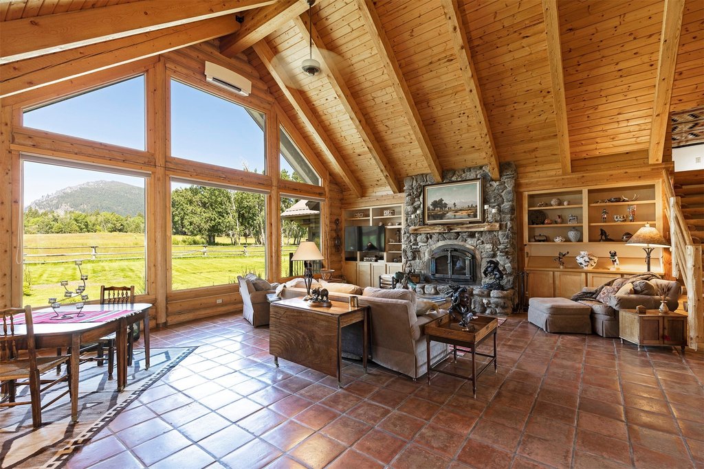 Victor, Montana, 59875, United States, 4 Bedrooms Bedrooms, ,4.5 BathroomsBathrooms,Residential,Forsale,1944330