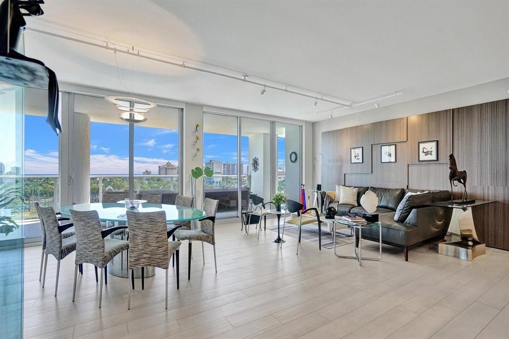 Fort Lauderdale, Florida, 33304, United States, 3 Bedrooms Bedrooms, ,3.5 BathroomsBathrooms,Residential,Forsale,1884537