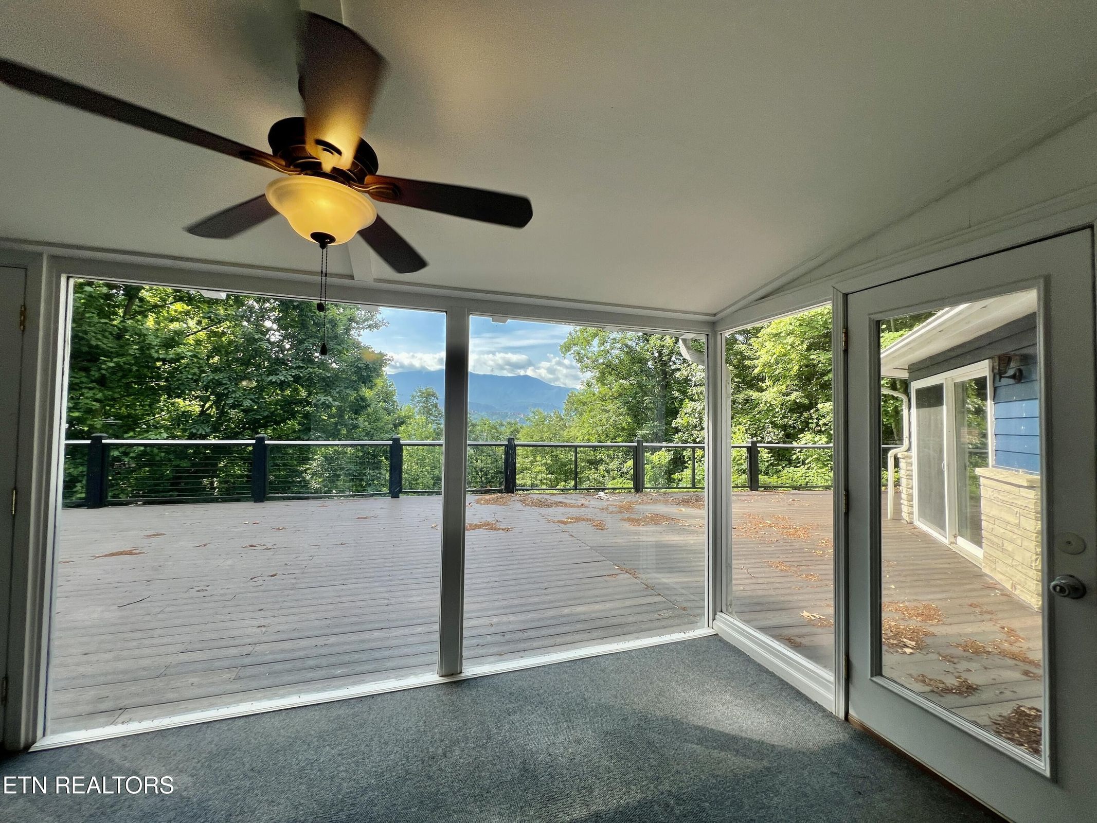 Sevierville, Tennessee, 37876, United States, 3 Bedrooms Bedrooms, ,2 BathroomsBathrooms,Residential,Forsale,1893772