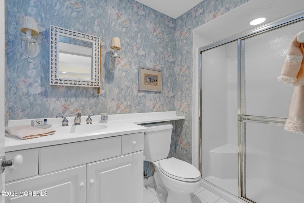 Bay Head, New Jersey, 08742, United States, 8 Bedrooms Bedrooms, ,5.5 BathroomsBathrooms,Residential,Forsale,1946361