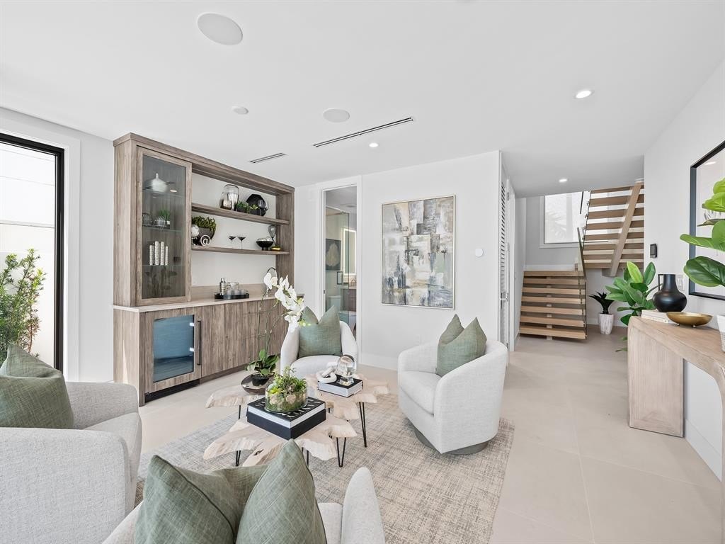 Fort Lauderdale, Florida, 33305, United States, 5 Bedrooms Bedrooms, ,5.5 BathroomsBathrooms,Residential,Forsale,1884564