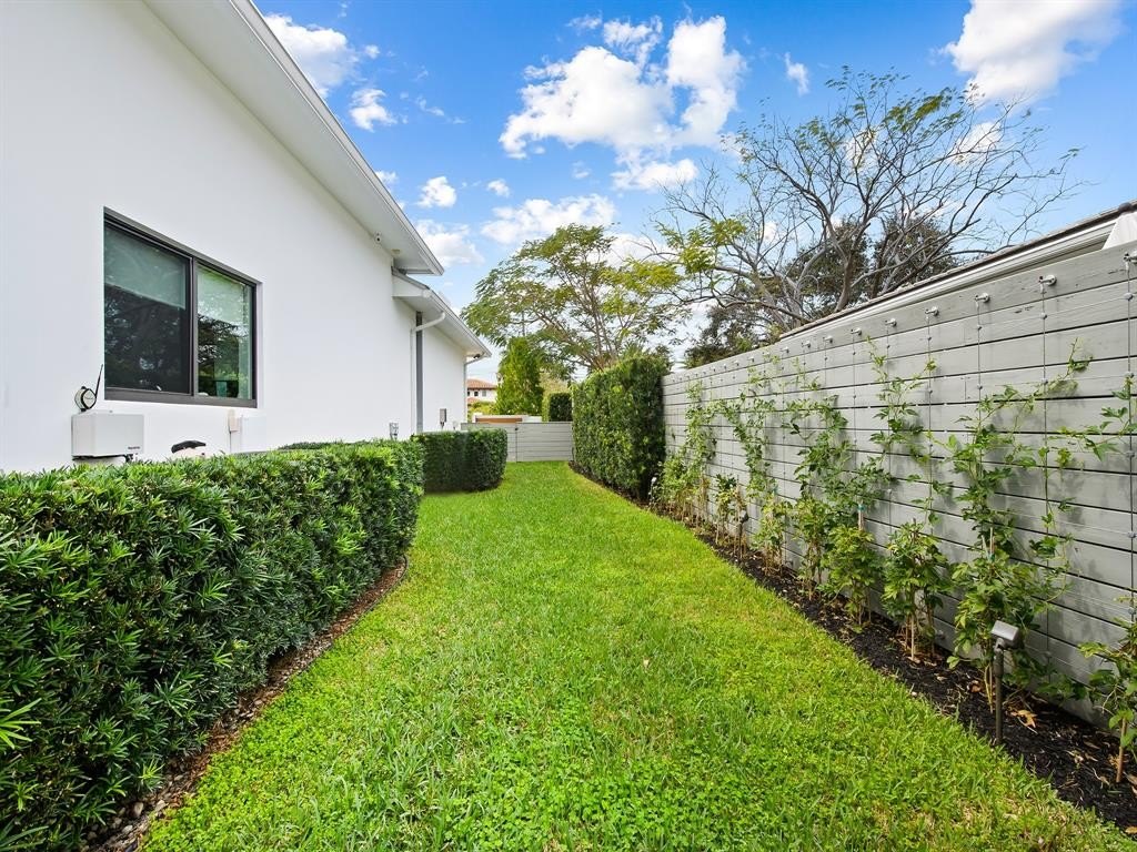 Fort Lauderdale, Florida, 33305, United States, 4 Bedrooms Bedrooms, ,4.5 BathroomsBathrooms,Residential,Forsale,1884558