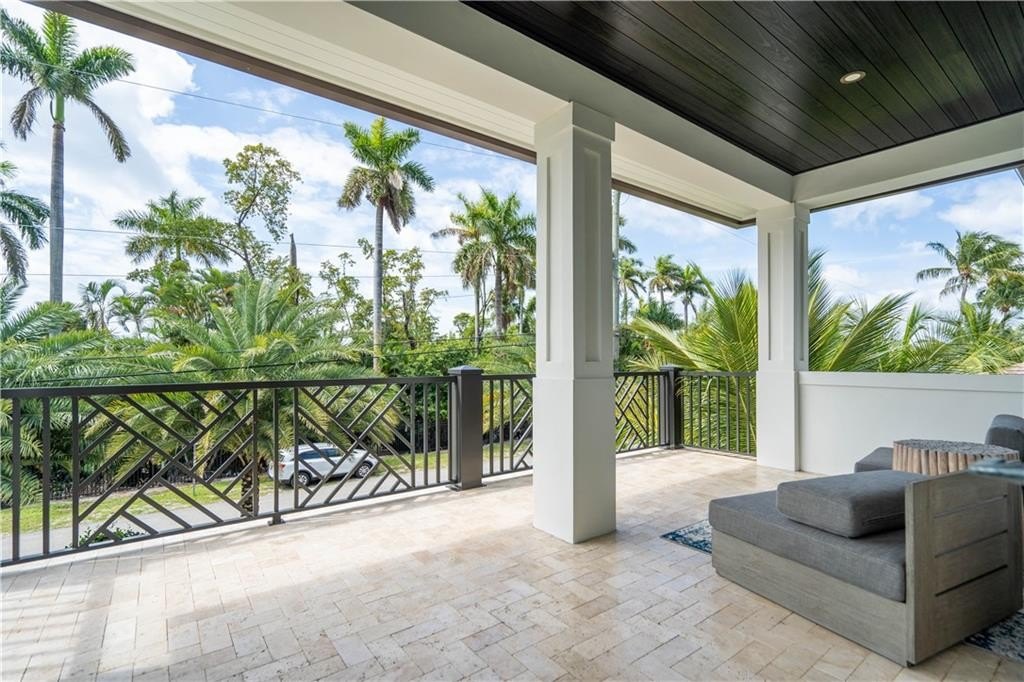 Lighthouse Point, Florida, 33064, United States, 3 Bedrooms Bedrooms, ,3.5 BathroomsBathrooms,Residential,Forsale,1884546