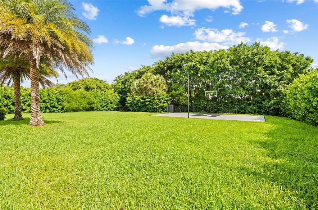Davie, Florida, 33328, United States, 6 Bedrooms Bedrooms, ,5.5 BathroomsBathrooms,Residential,Forsale,1903980