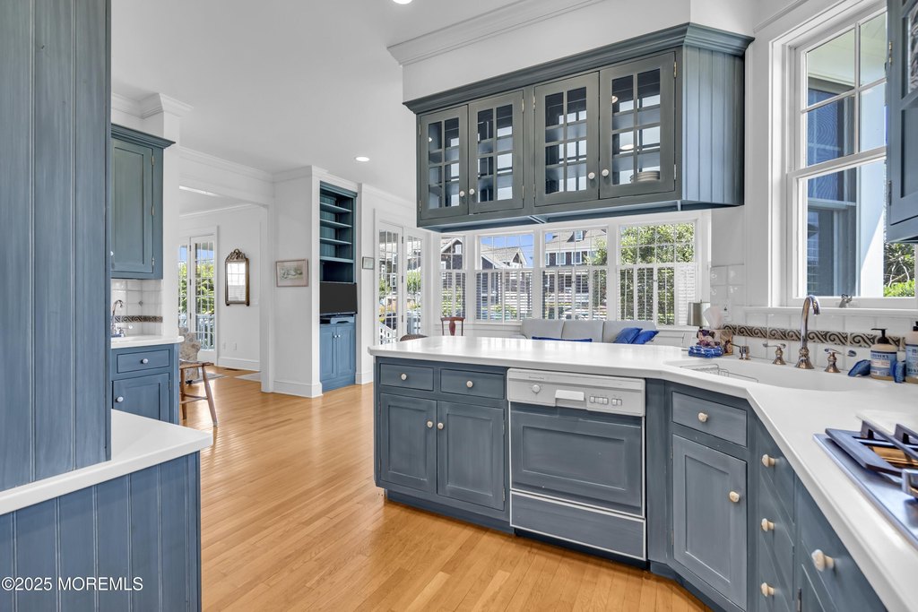 Bay Head, New Jersey, 08742, United States, 8 Bedrooms Bedrooms, ,5.5 BathroomsBathrooms,Residential,Forsale,1946361