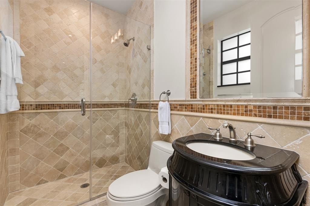 Fort Lauderdale, Florida, 33301, United States, 5 Bedrooms Bedrooms, ,6 BathroomsBathrooms,Residential,Forsale,1946569