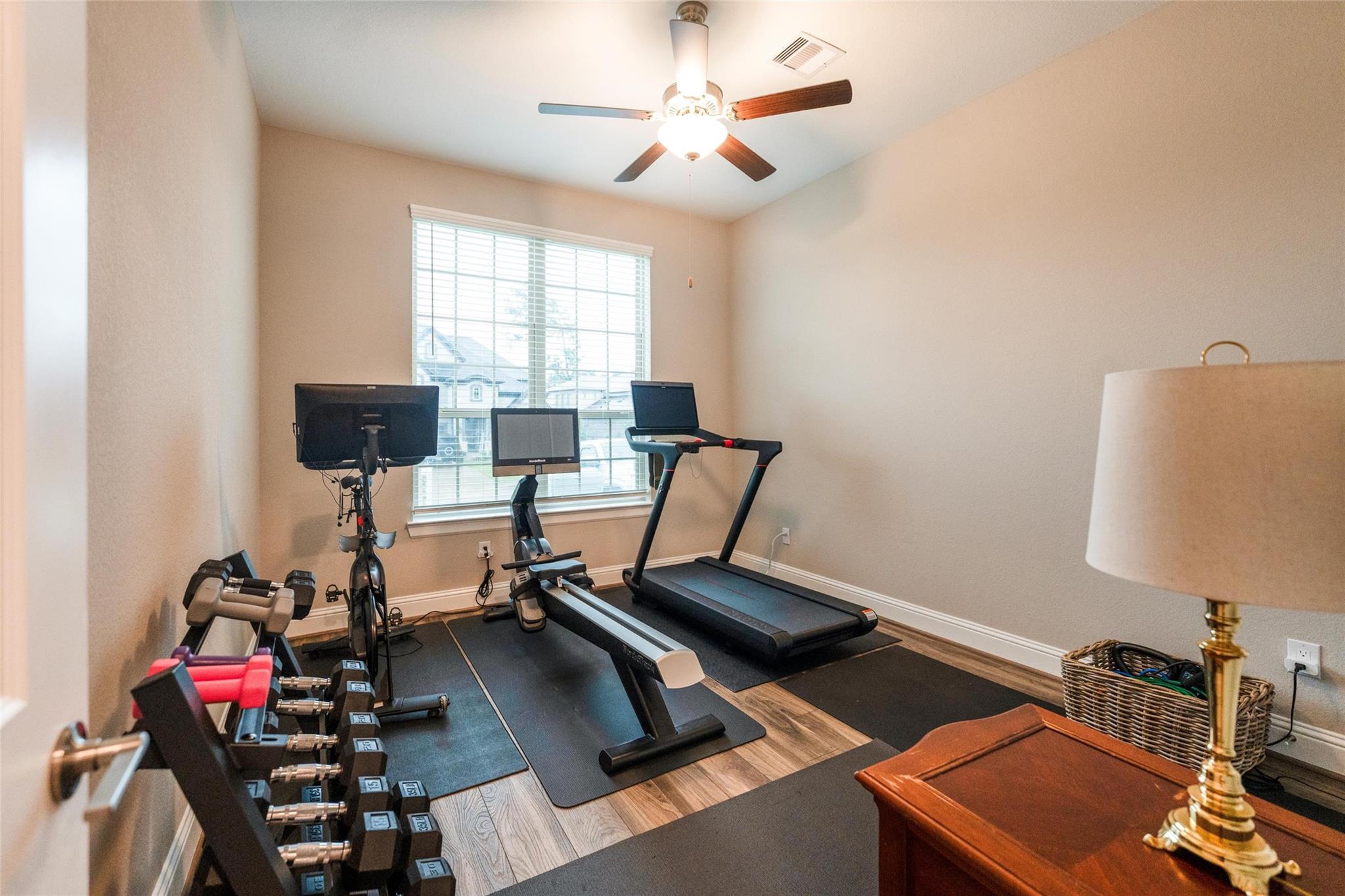 Pinehurst, Texas, 77362, United States, 5 Bedrooms Bedrooms, ,4 BathroomsBathrooms,Residential,Forsale,1910013