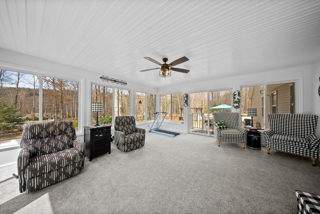 MONTEREY, Tennessee, 38574, United States, 3 Bedrooms Bedrooms, ,2 BathroomsBathrooms,Residential,Forsale,1907887