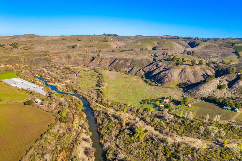LOMPOC, California, 93436, United States, ,Commercial,Forsale,1909550