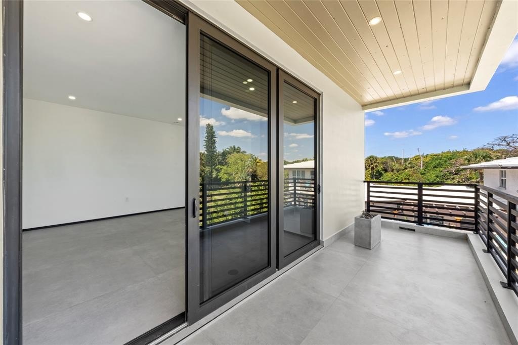 Fort Lauderdale, Florida, 33304, United States, 4 Bedrooms Bedrooms, ,4 BathroomsBathrooms,Residential,Forsale,1951875