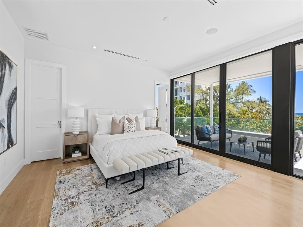 Fort Lauderdale, Florida, 33305, United States, 5 Bedrooms Bedrooms, ,5.5 BathroomsBathrooms,Residential,Forsale,1884564