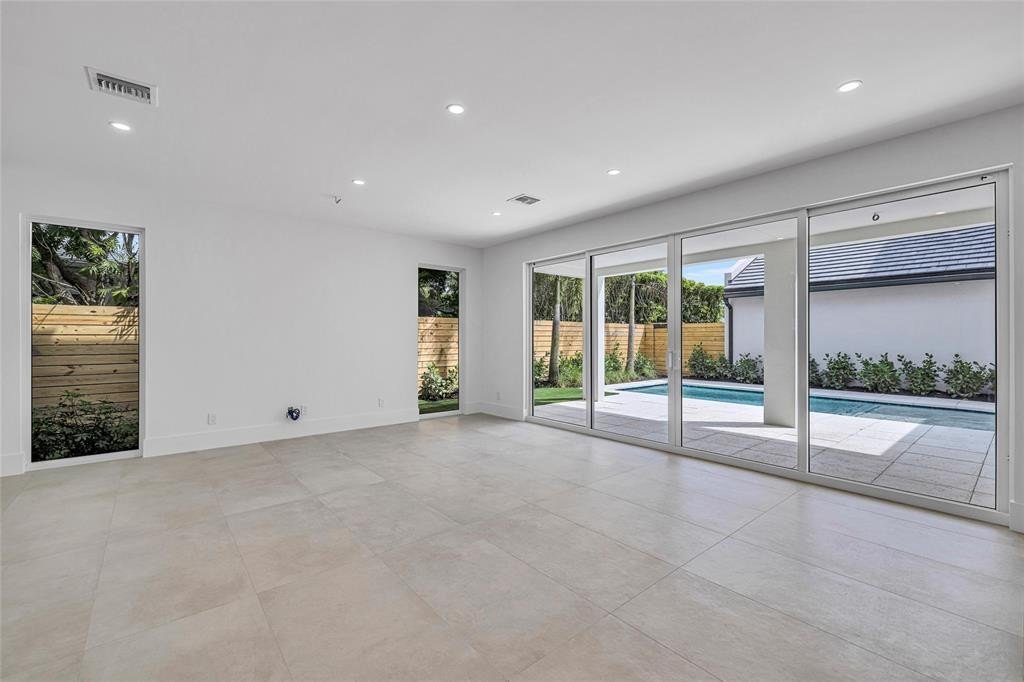 Fort Lauderdale, Florida, 33304, United States, 4 Bedrooms Bedrooms, ,4.5 BathroomsBathrooms,Residential,Forsale,1884584